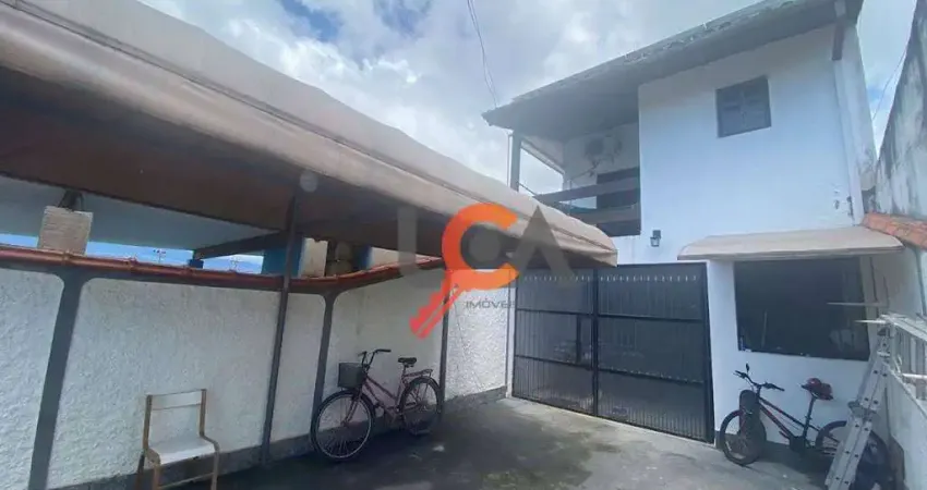 Casa com 3 dormitórios à venda, 131 m² por R$ 380.000,00 - Barranco Alto - Caraguatatuba/SP