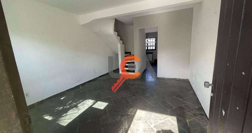 Sobrado com 2 dormitórios à venda, 100 m² por R$ 450.000,00 - Indaiá - Caraguatatuba/SP