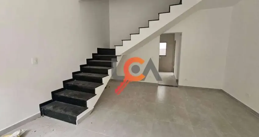 Sobrado com 2 dormitórios à venda, 75 m² por R$ 450.000,00 - Cidade Jardim - Caraguatatuba/SP