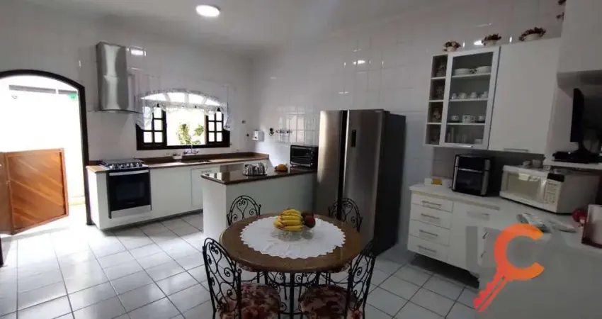 Casa com 5 dormitórios à venda, 266 m² por r$ 1.150.000,00 - sumaré - caraguatatuba/sp