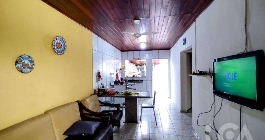 Casa a 200mts da Orla da Praia, com 3 dormitórios à venda, 100 m² por R$ 280.000 - Porto Novo - Caraguatatuba/SP