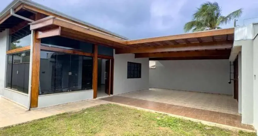 Casa com 3 dormitórios à venda, 320 m² por R$ 1.300.000,00 - Jardim das Gaivotas - Caraguatatuba/SP