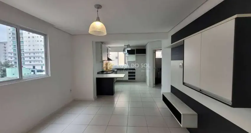 Ilha de Glória Cobertura Duplex 3 suítes e 2 vagas na Meia Praia