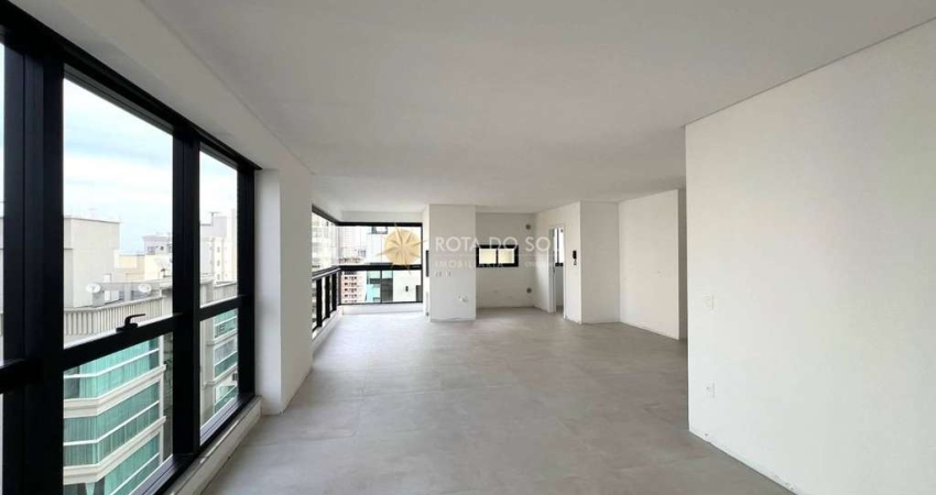 Fiori del Mare apartamento 3 suítes e 2 vagas Meia Praia