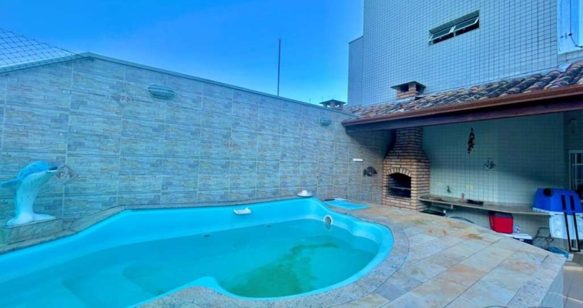 COBERTURA MOBILIADA COM 3 DORMITÓRIOS E PISCINA PRIVATIVA NA PRAIA GRANDE.