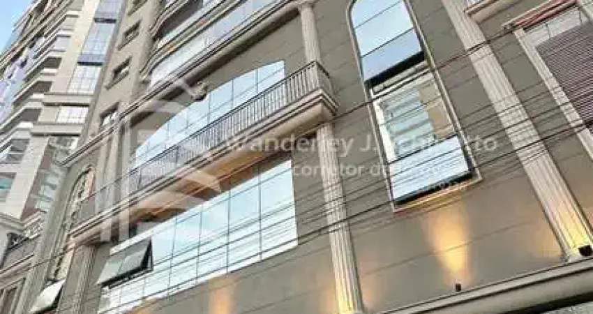 Apartamento com 3 quartos à venda na Rua 252, 465, Meia Praia, Itapema