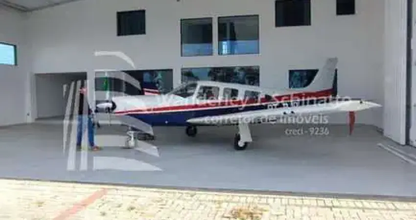 Casa/hangar, praticidade e espaço em um só lugar, sertão santa luzia , porto belo - sc