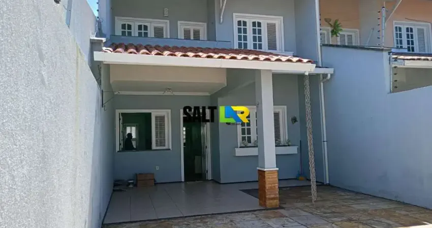 Casa com 4 dormitórios à venda, 139 m² por R$ 630.000,00 - Maraponga - Fortaleza