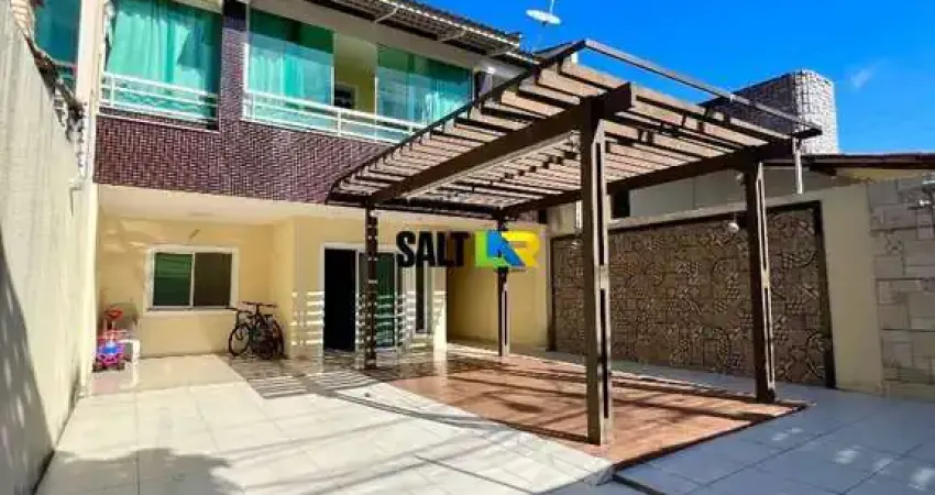 Casa com 4 dormitórios à venda, 160 m² por R$ 650.000,00 - Cidade dos Funcionári