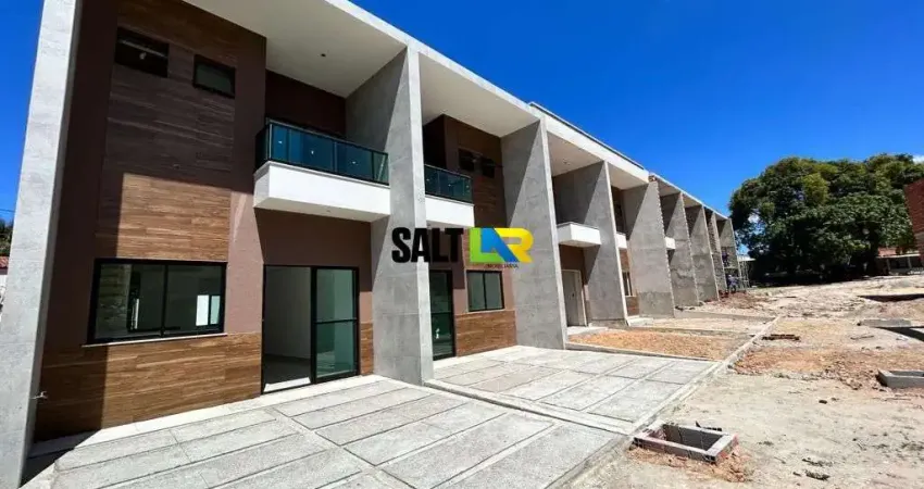 Casa com 3 dormitórios à venda, 101 m² por R$ 545.000,00 - Maraponga - Fortaleza