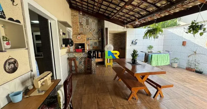 Casa com 3 quartos à venda na Rua Diamante, 100, Maraponga, Fortaleza