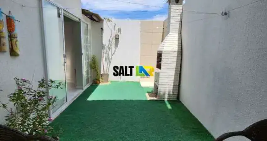 CASA DUPLEX PROJETADA NO SIQUEIRA - 2 quartos, 2 vagas - R$330.000,00