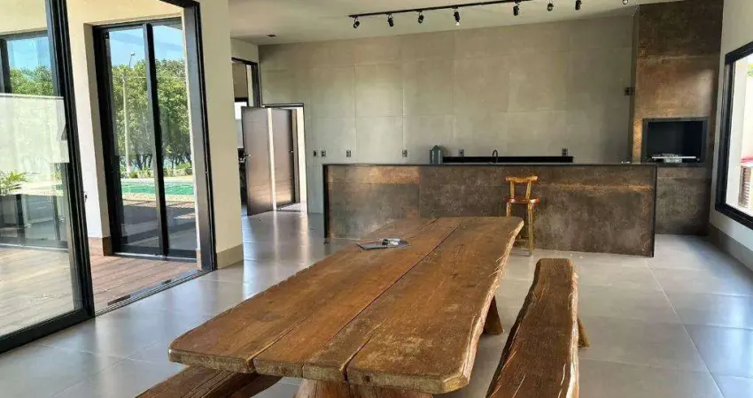 Rancho de luxo com piscina e churrasqueira na zona rural de aracatuba