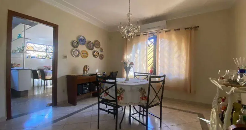 Casa com 4 quartos à venda no Jardim Nova Yorque, Araçatuba