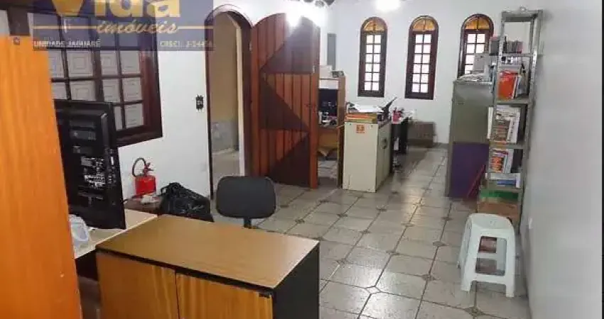 Casa à venda na Rua André Thomas, Vila Campesina, Osasco