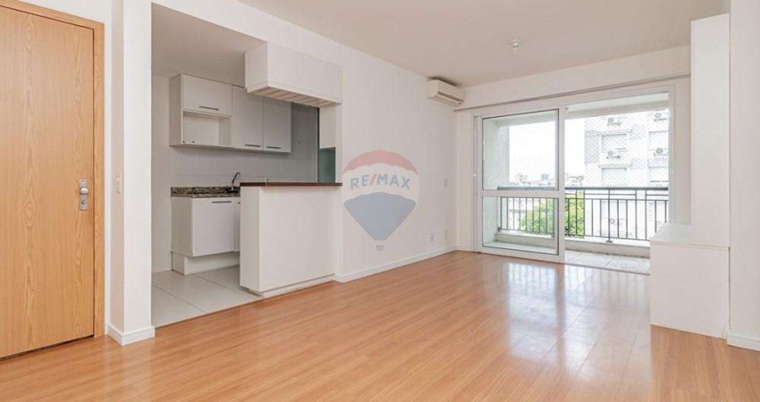Apartamento 3 dormitórios bairro Passo d'Areia com infraestrutura completa
