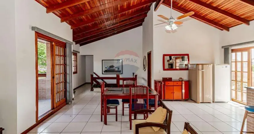 Casa semi mobiliada com 4 dormitórios e garagem para 3 carros - jardim itu sabará