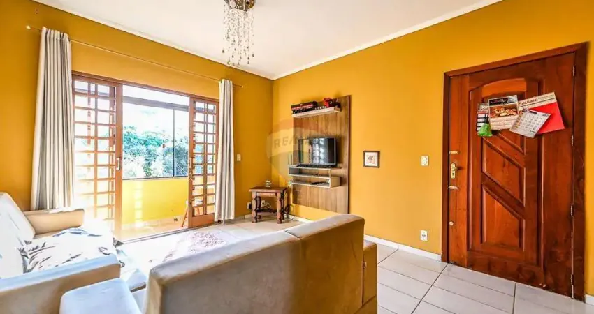 Casa com 2 quartos à venda na Rua Dolores Duran, 2474, Agronomia, Porto Alegre