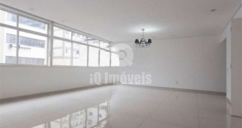 Apartamento Jd.paulista,153m²,2 dormitórios com 1 vaga de garagem.