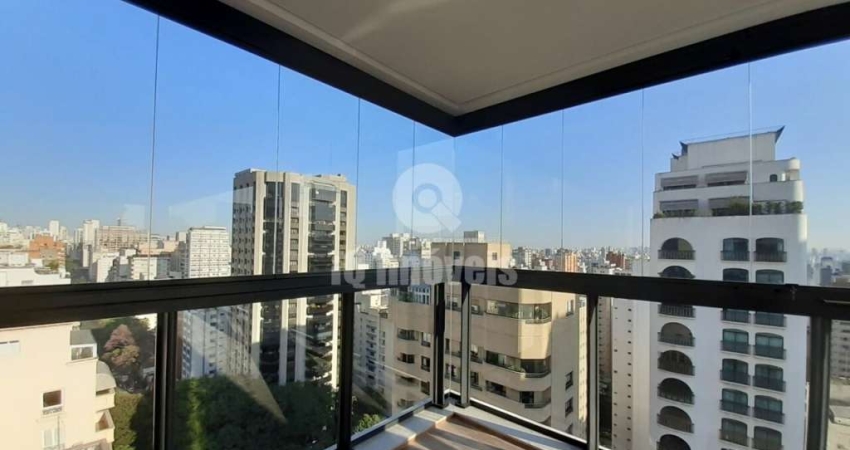 Apartamento a venda Jardim Paulista, 205 metros, 3 suítes com 4 vagas.