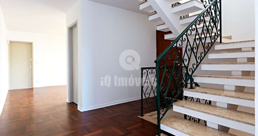 Casa no Alto de Pinheiuros, 239 m², 3 dorms, 1 suíte, R$ 2.500.000,00