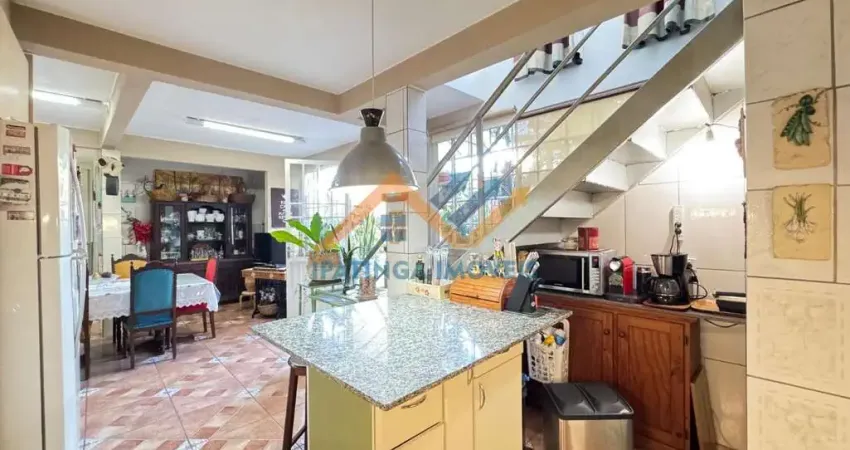 Casa com 7 quartos à venda no Bom Retiro, Ipatinga