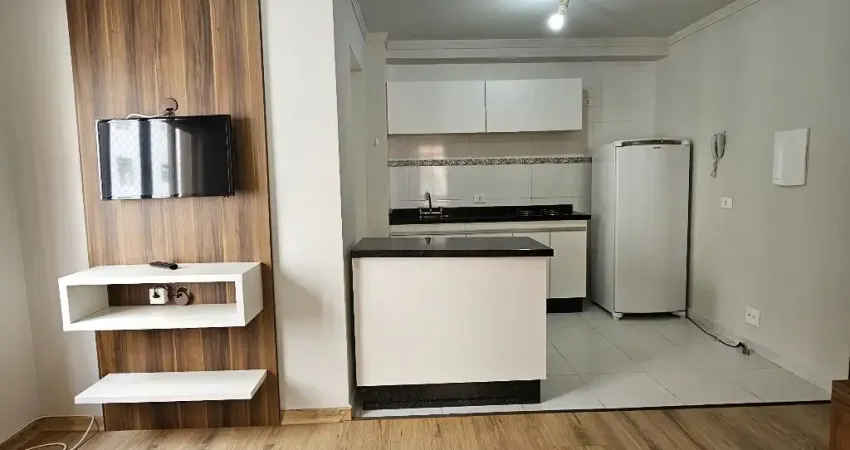 Alugo apartamento totalmente mobiliado de 01 quarto no centro de curitiba