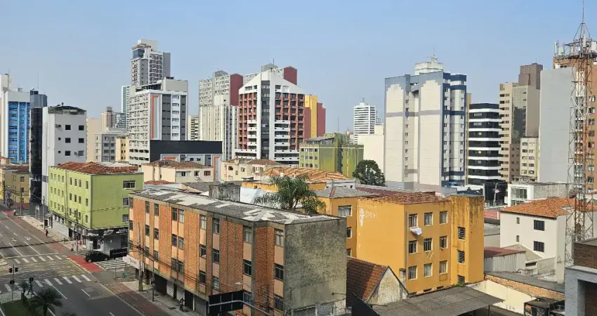 Alugo ótimo apartamento de 01 quarto no centro de curitiba/pr