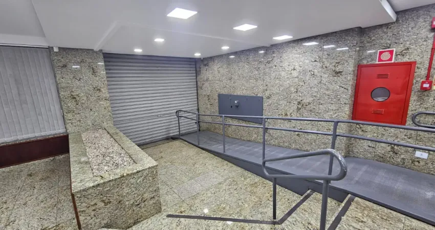 Alugo prédio no centro de curitiba/pr totalmente revitalizado