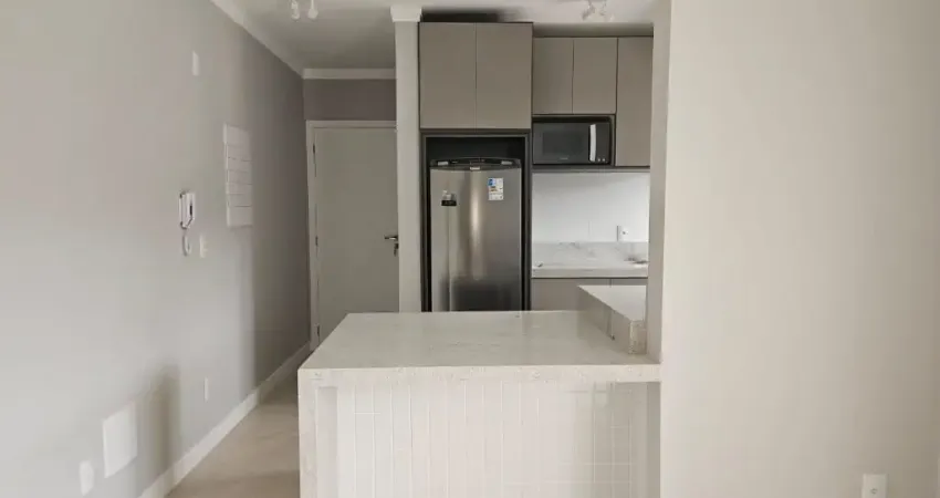 Apartamento novo mobiliado de 02 quartos no jardim botânico