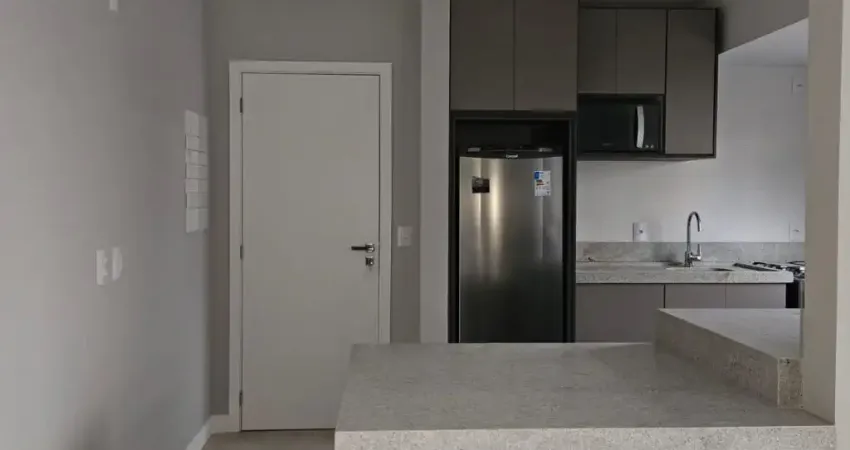 Apartamento novo mobiliado de 02 quartos no jardim botânico