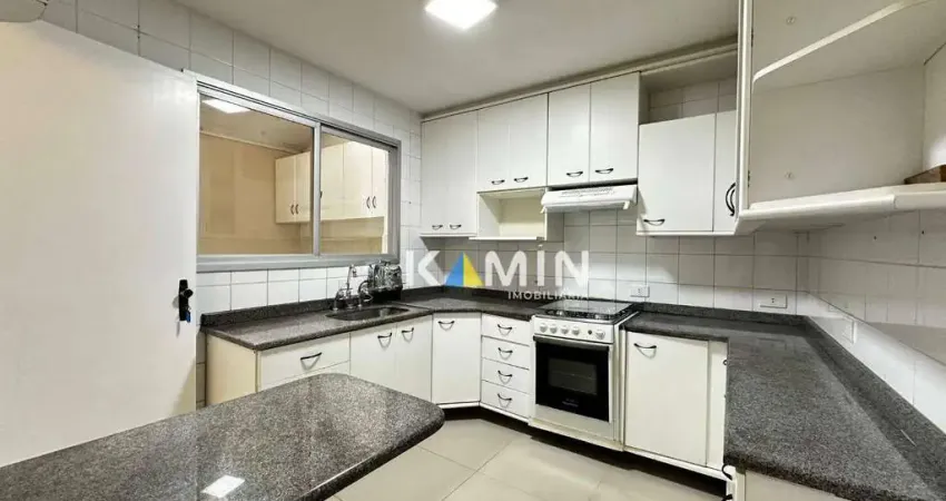 Sobrado com 2 dormitórios para alugar, 116 m² por R$ 3.360,00/mês - Uberaba - Curitiba/PR