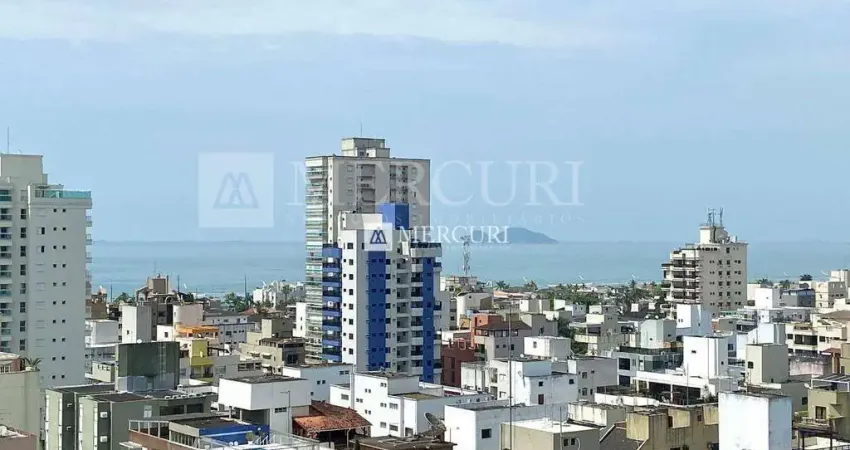 Apartamento no guarujá, enseada, 3 dormitórios, sendo 1 suíte e varanda com churrasqueira - mercuri imóveis - imobiliária no guarujá