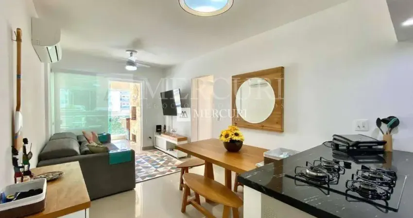 Apartamento no Guarujá, Pitangueiras, com Varanda Gourmet, com 2 Quartos.