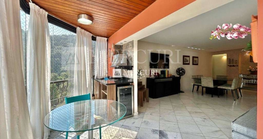 Apartamento no Guarujá, Pitangueiras, com 3 Suítes.