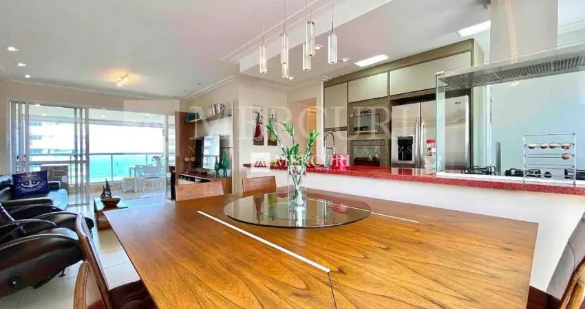 Apartamento à venda no Guarujá, Enseada, com Vista Mar e varanda gourmet.