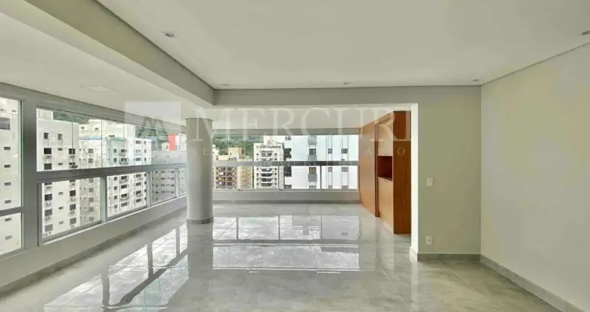 Cobertura Duplex no Guarujá, Pitangueiras, 3 suítes, Cozinha Planejada, Área Gourmet com Churrasqueira a carvão e Hidromassagem.