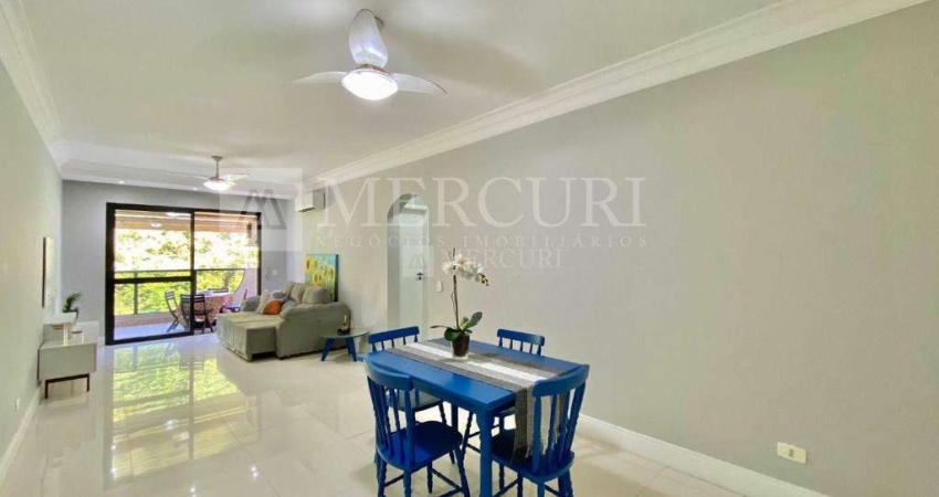 Apartamento no Guarujá, Praia das Pitangueiras, 2 Quartos sendo 1 Suíte, Reformado e Prédio com Lazer