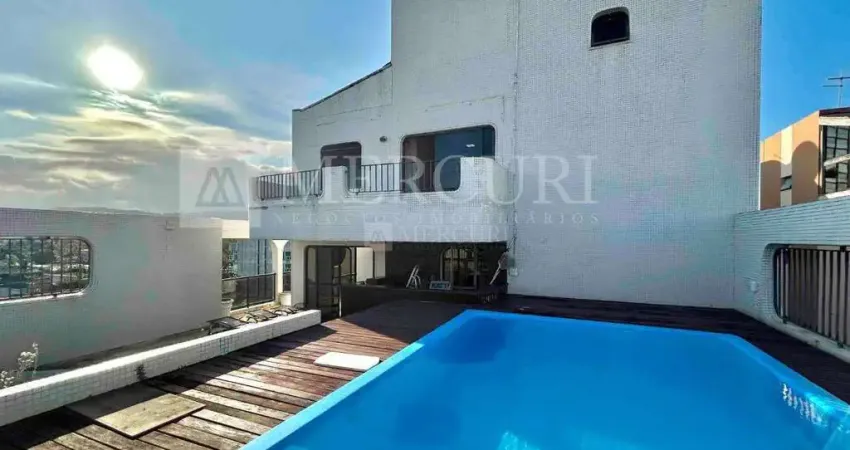 Cobertura Duplex no Guarujá, Enseada, Reformada com Piscina e Churrasqueira