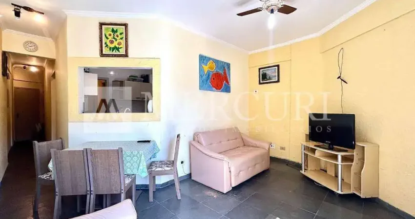 Apartamento no Guarujá, Enseada, com Sacada, Prédio com Lazer