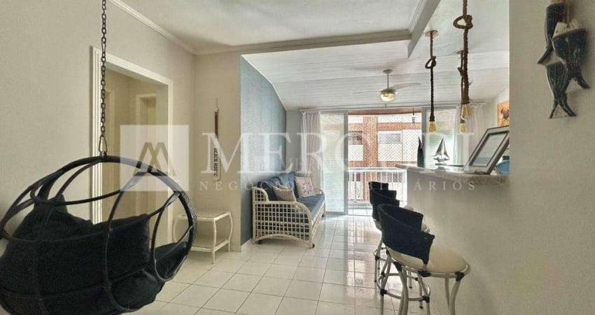 Apartamento no Guarujá, Pitangueiras, com Sacada, Prédio com lazer e próximo da praia.