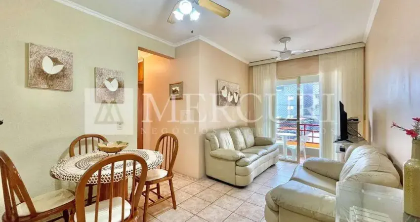 Apartamento no Guarujá, Enseada, Prédio com Lazer.