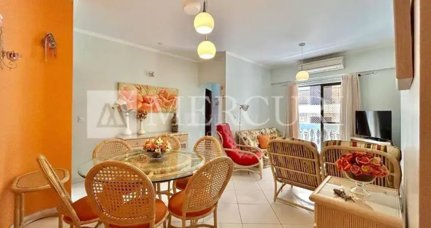 Apartamento no Guarujá, Enseada, Mobiliado, 3 Quartos e Sacada.