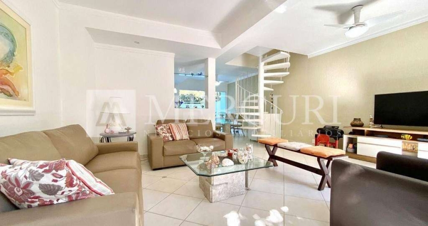 Casa no Guarujá, praia da Enseada, frente para o mar, vista mar, 3 Quartos - Mercuri Imóveis Guarujá