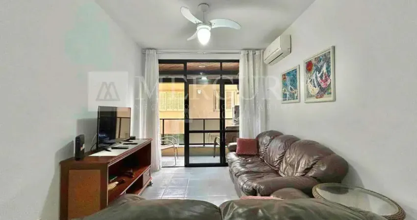 Apartamento no guarujá, enseada, 2 quartos, sendo 1 suíte, sacada e prédio com lazer completo - mercuri imóveis - imobiliária no guarujá