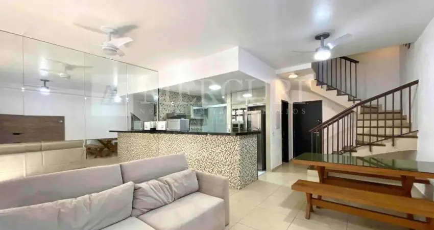 Apartamento no Guarujá, Enseada, Duplex, Varanda e 2 Quartos - Mercuri Imóveis - Imobiliária no Guarujá