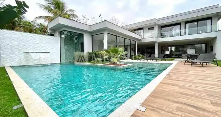 Casa no guarujá, condomínio fechado, jardim acapulco, 6 suítes - mercuri imóveis - imobiliária no guarujá