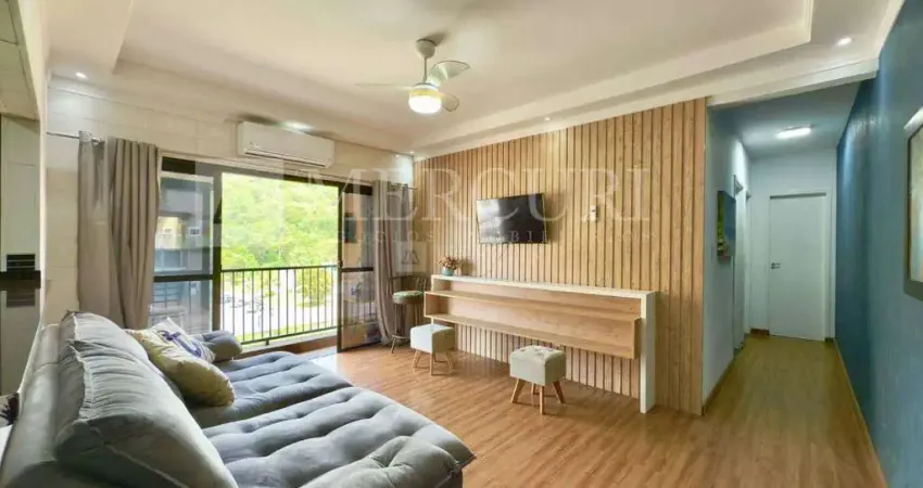 Apartarmento no guarujá, enseada, 2 quartos e sacada - mercuri imóveis - imobiliária no guarujá