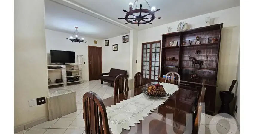 Casa para Venda em São Paulo, Vila Guarani (z Sul), 3 dormitórios, 2 banheiros, 2 vagas