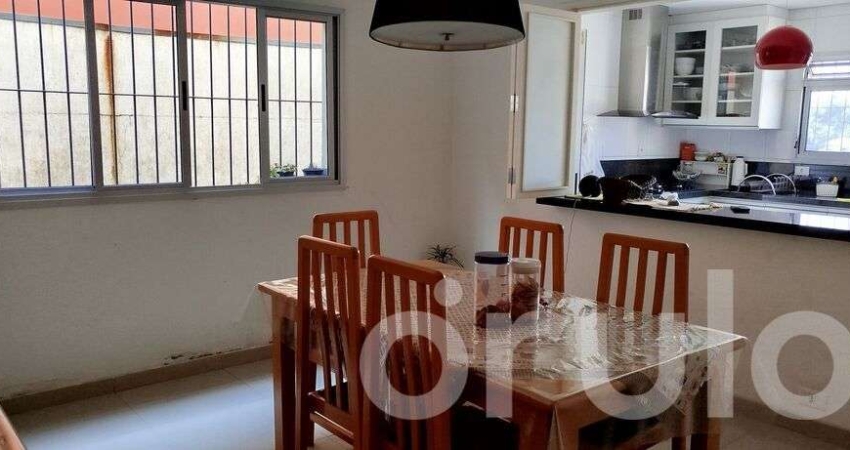 Casa para Venda em São Paulo, Jabaquara, 3 dormitórios, 1 suíte, 5 banheiros, 2 vagas
